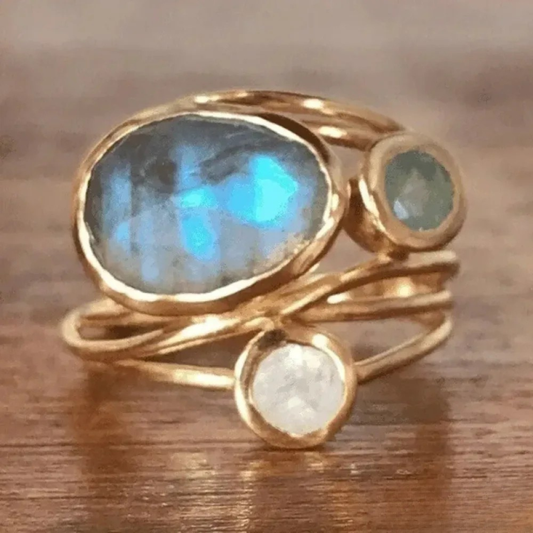 Bague vintage en pierre de lune bleue en conserve