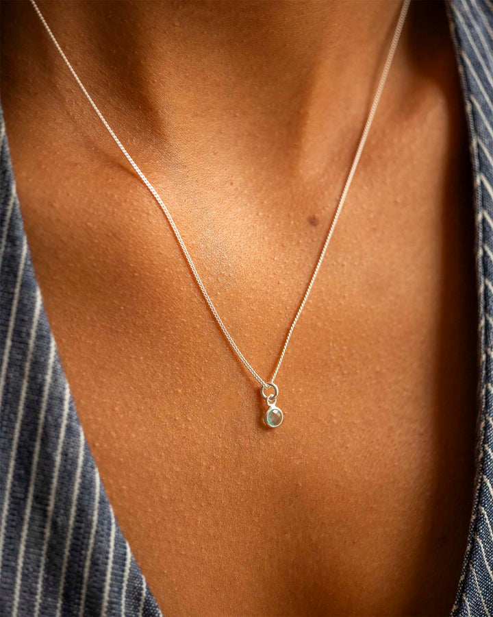 Collier Personnalisé avec Charme de Pierre de Naissance en Argent