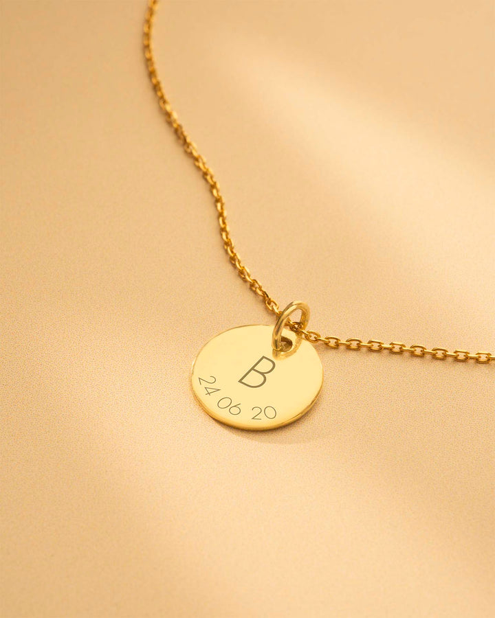 Collier Personnalisé en Or avec Initiale et Date