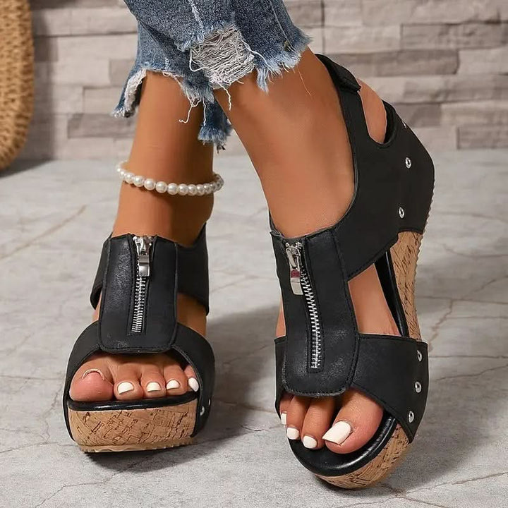 Serelina | Retro Heeled Sandals with Zipper