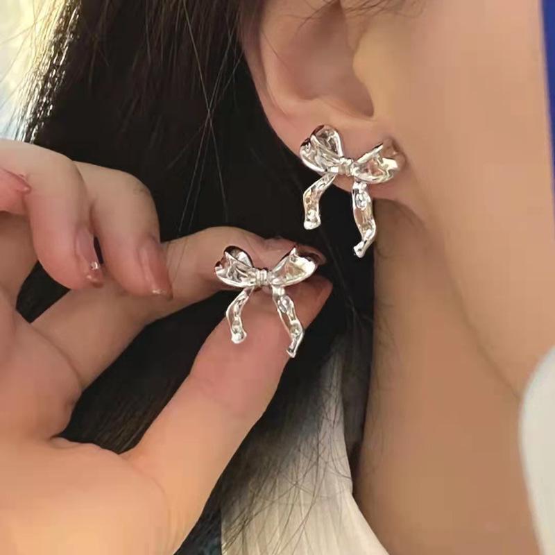 Boucles d'oreilles en forme de nœud pour bébé