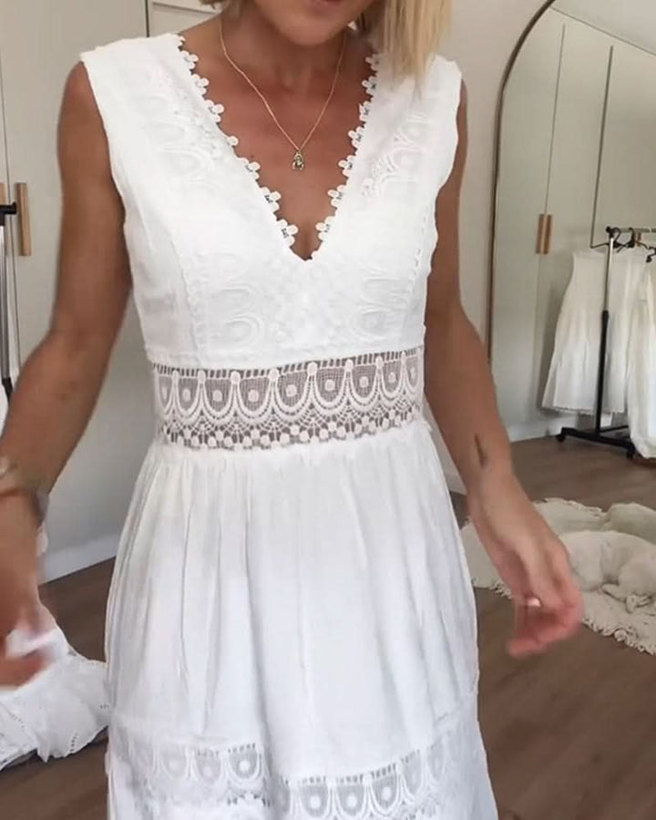 Esme | Elegant Lace Dress with V-Neck
