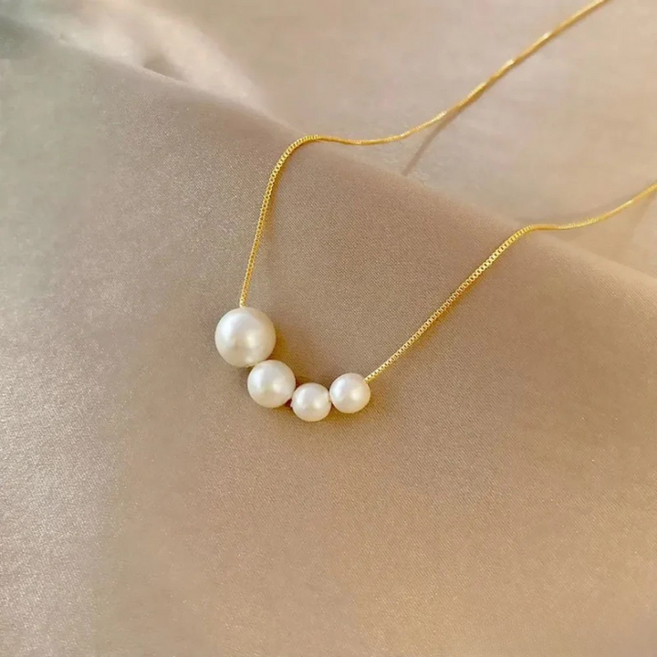 Collier en Perles d'Eau Douce Dorées