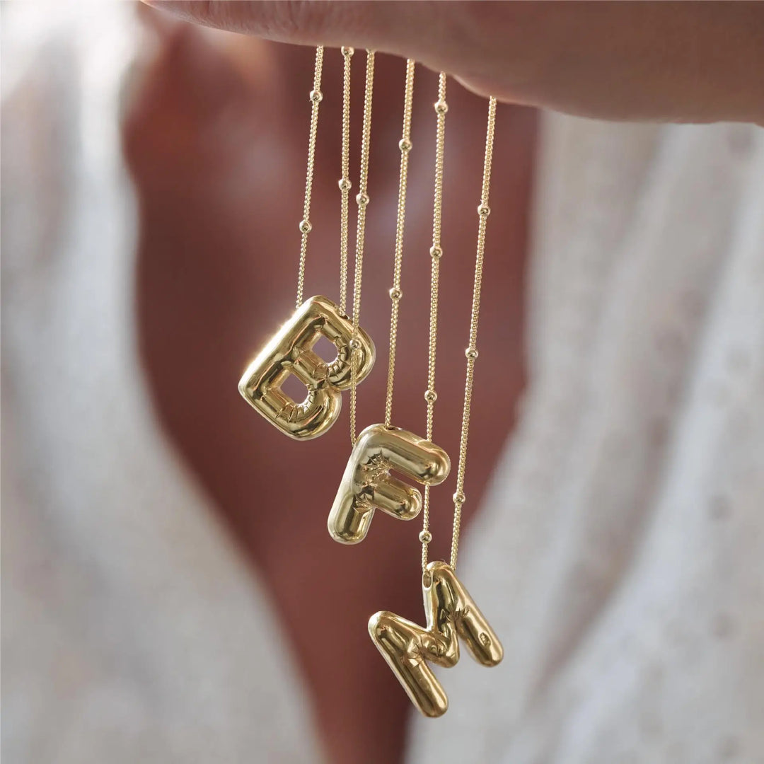 Collier Initial en Lettre Bulle