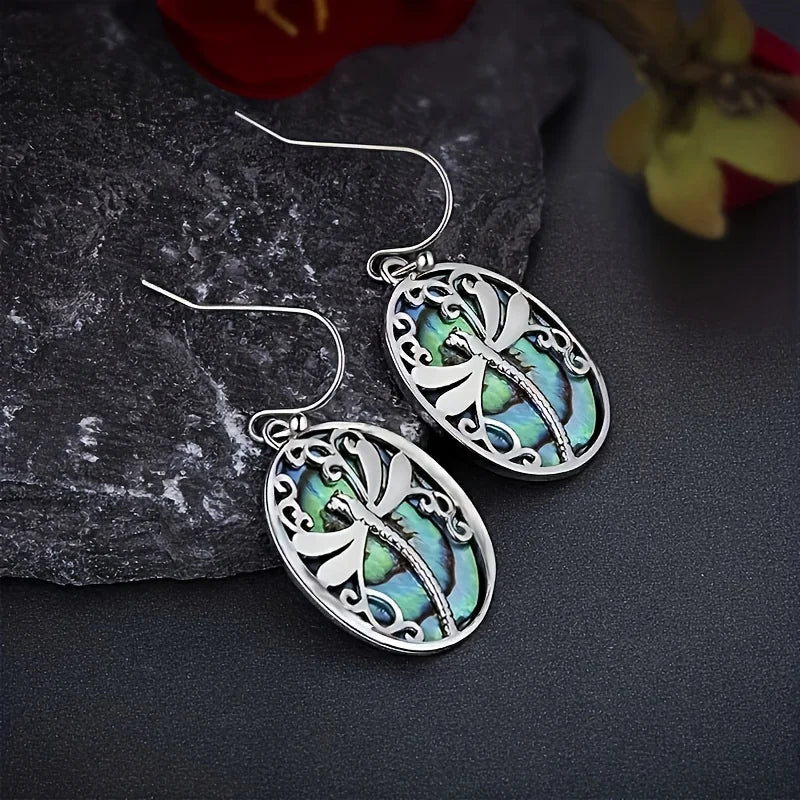 Boucles d'oreilles Libellule en Coquille d'Abalone – Symbole de Renouveau et de Grâce
