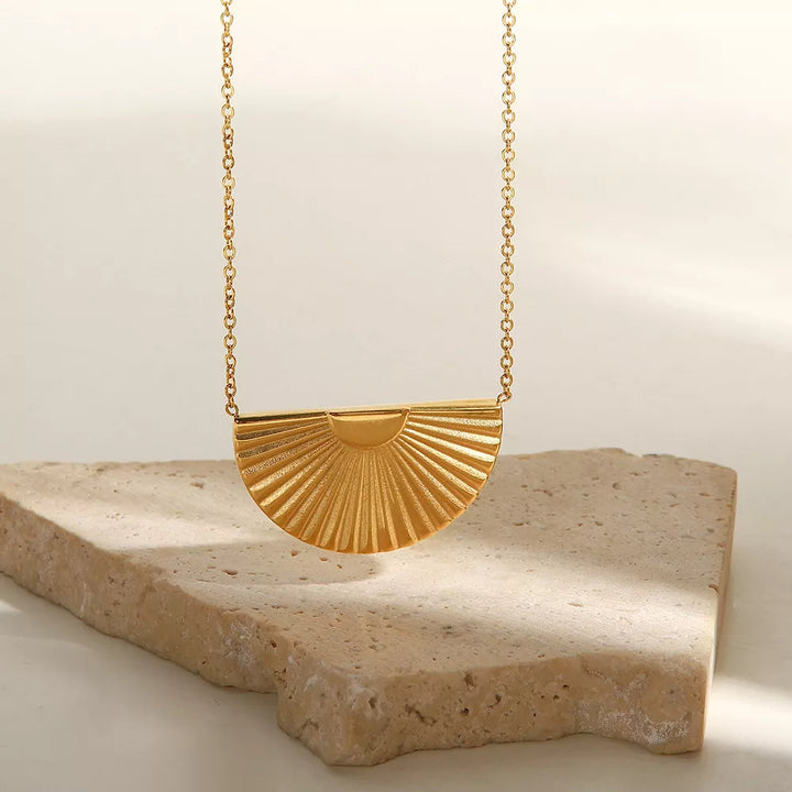 Collier en demi-cercle Ellie® Sunburst