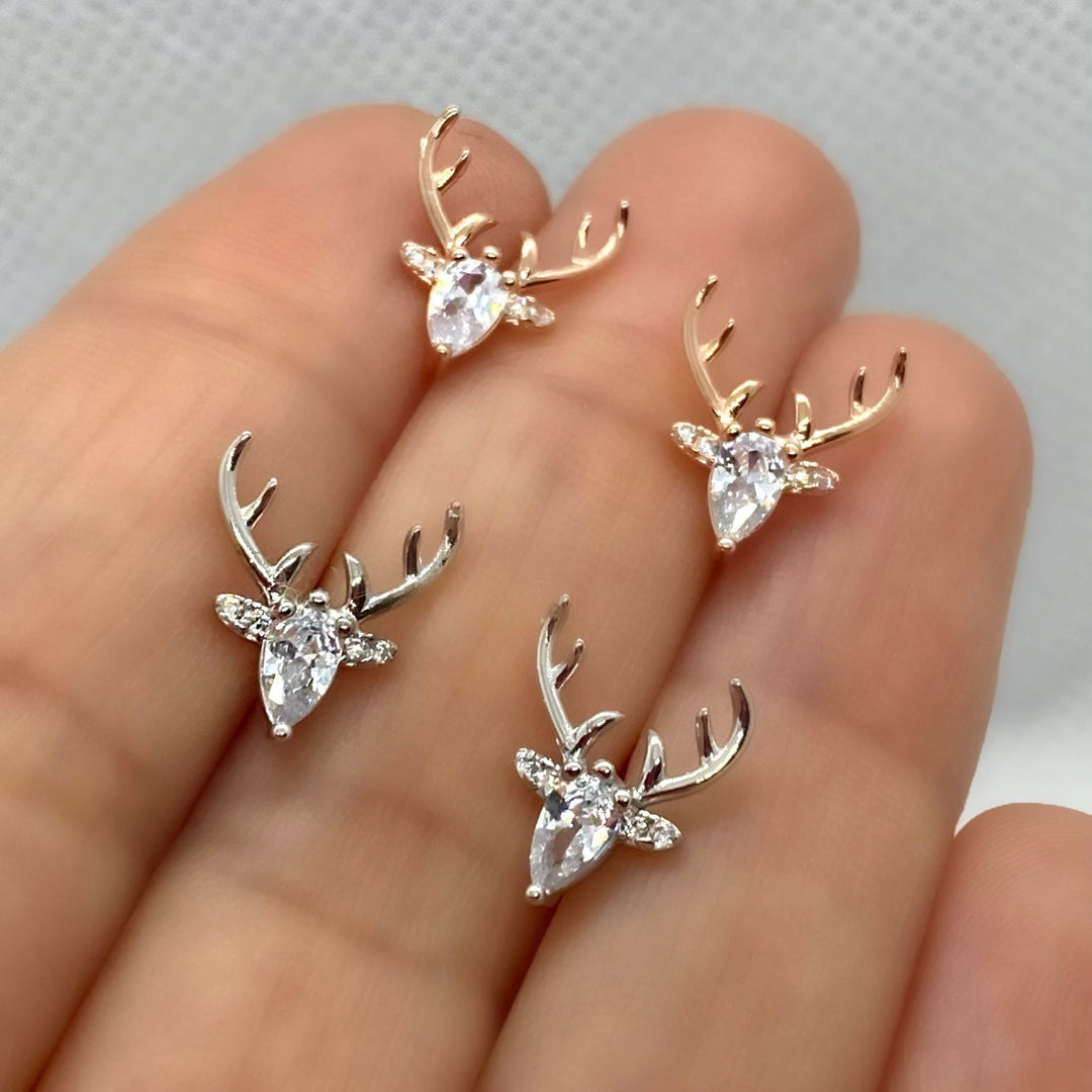 Boucles d'oreilles en bois de cerf avec zircon clair