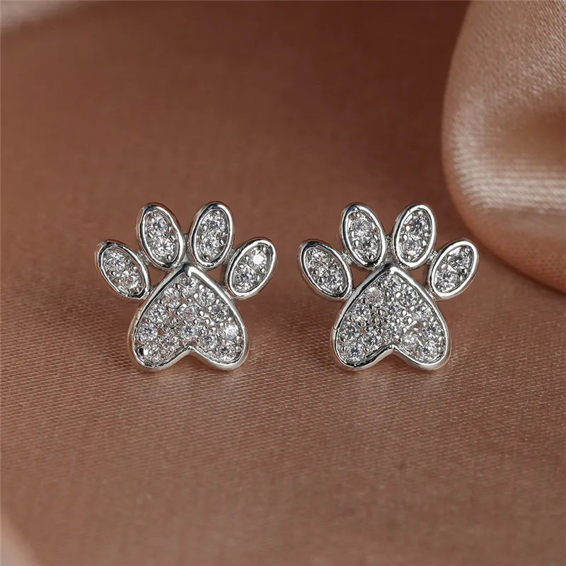 Clous d'oreilles en Zirconium Blanc – Design en Forme de Cœur