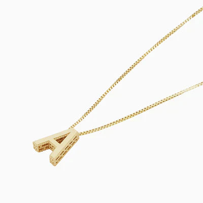 Collier avec lettre