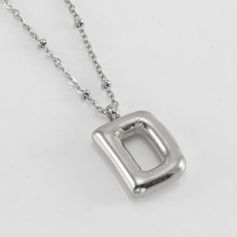 Collier Initial en Lettre Bulle