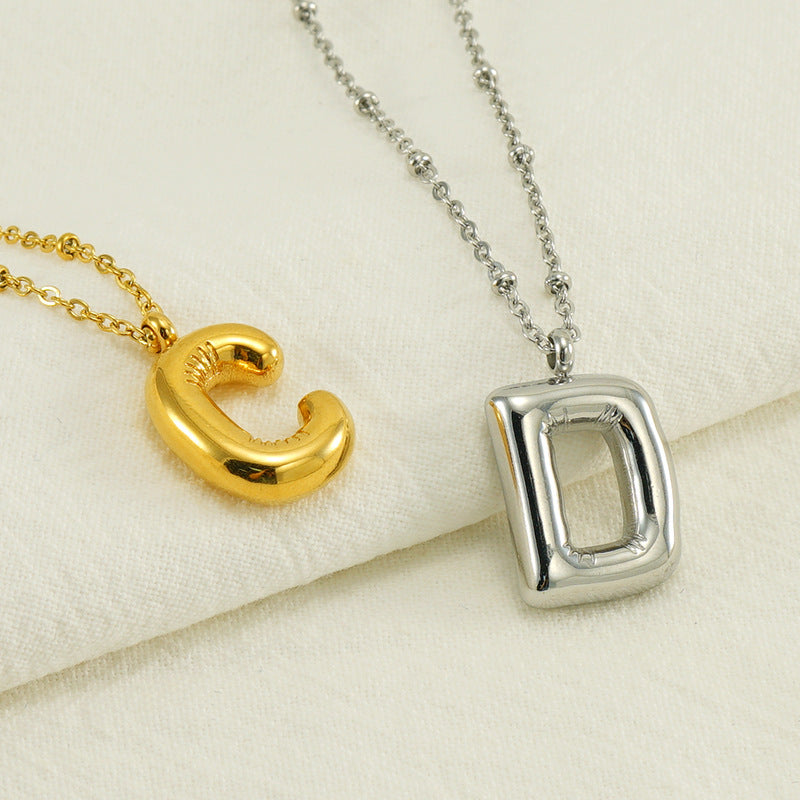 Collier Initial en Lettre Bulle