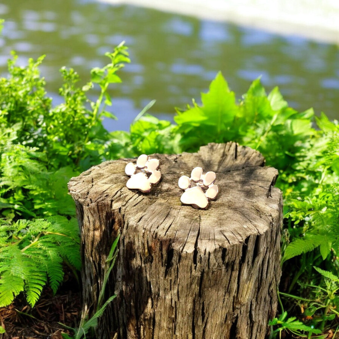 Boucles d'oreilles hypoallergéniques en forme de patte – Fabriquées en acier inoxydable