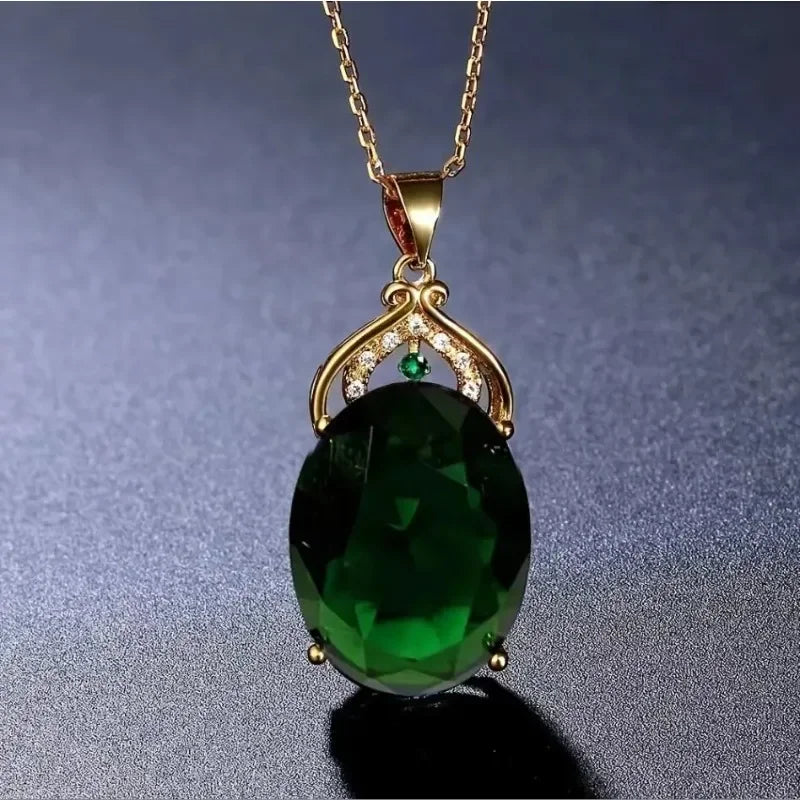 Collier Pendentif en Cristal et Opale Sophistiqué