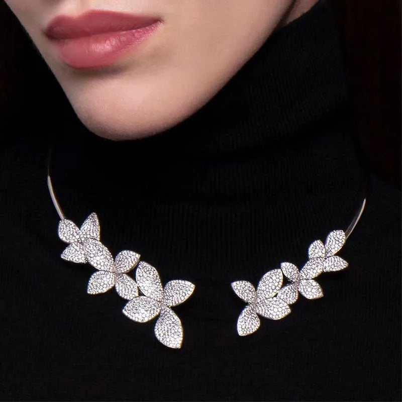 Collier en Cristal de Fleurs Élégant