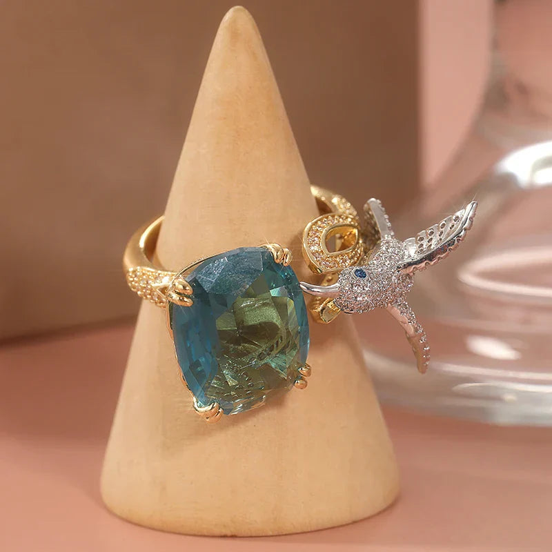 Bague Colibri Couleur Aquamarine Ajustable – Plaqué Or 14K
