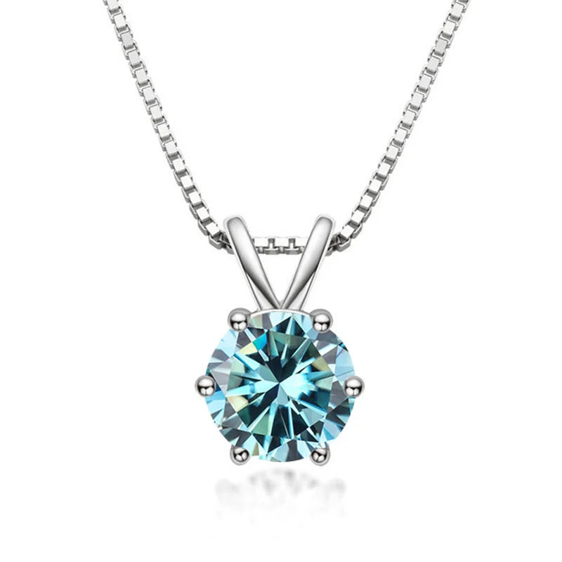 Collier Solitaire Élegant en Moissanite