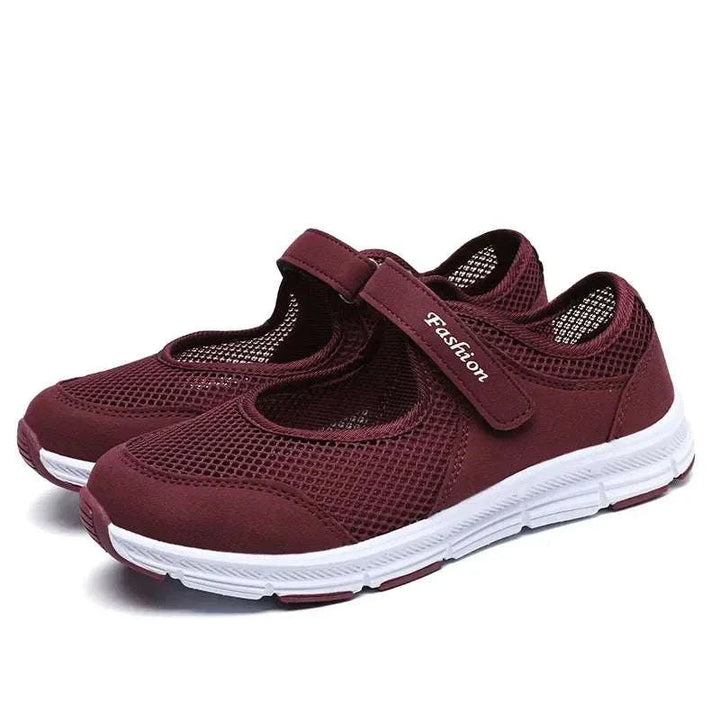 Women's breathable vulcanized versatile shoe for long lasting wear