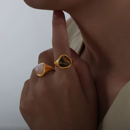 Bague audacieuse en pierre précieuse Alaula