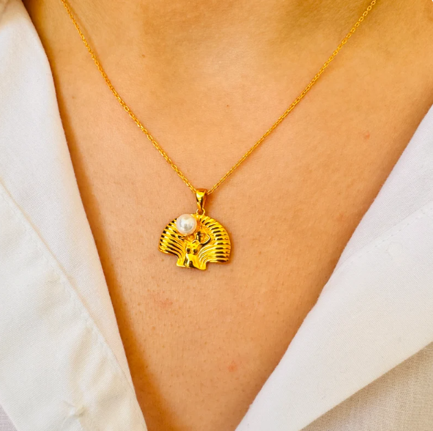Collier en Perles de Vénus
