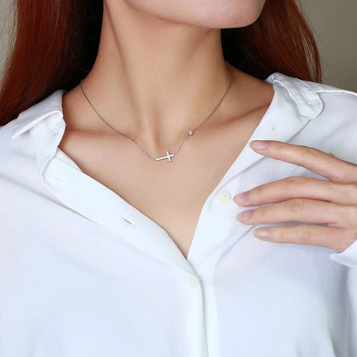 Collier Croisé Latéral Rayonnant