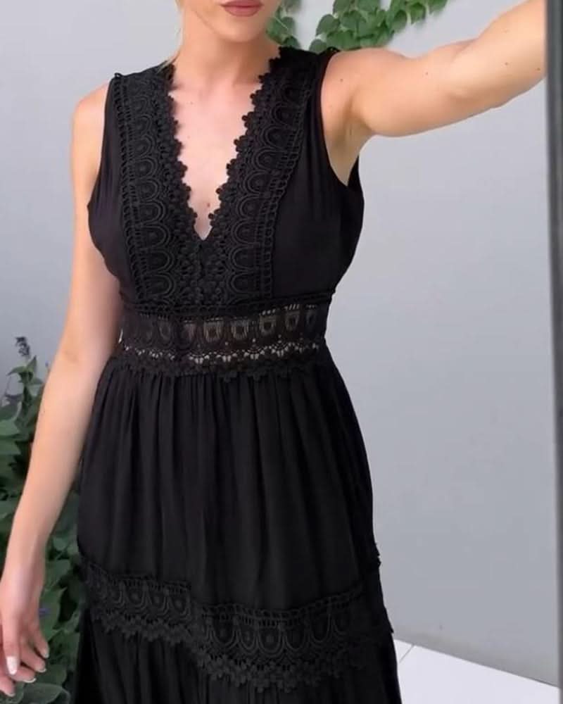 Esme | Elegant Lace Dress with V-Neck