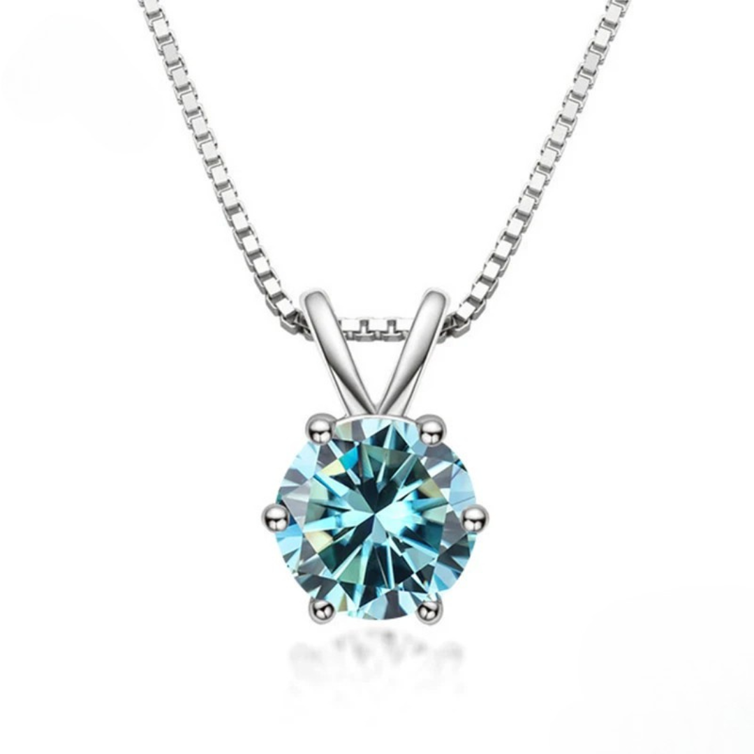 Collier Solitaire Élegant en Moissanite