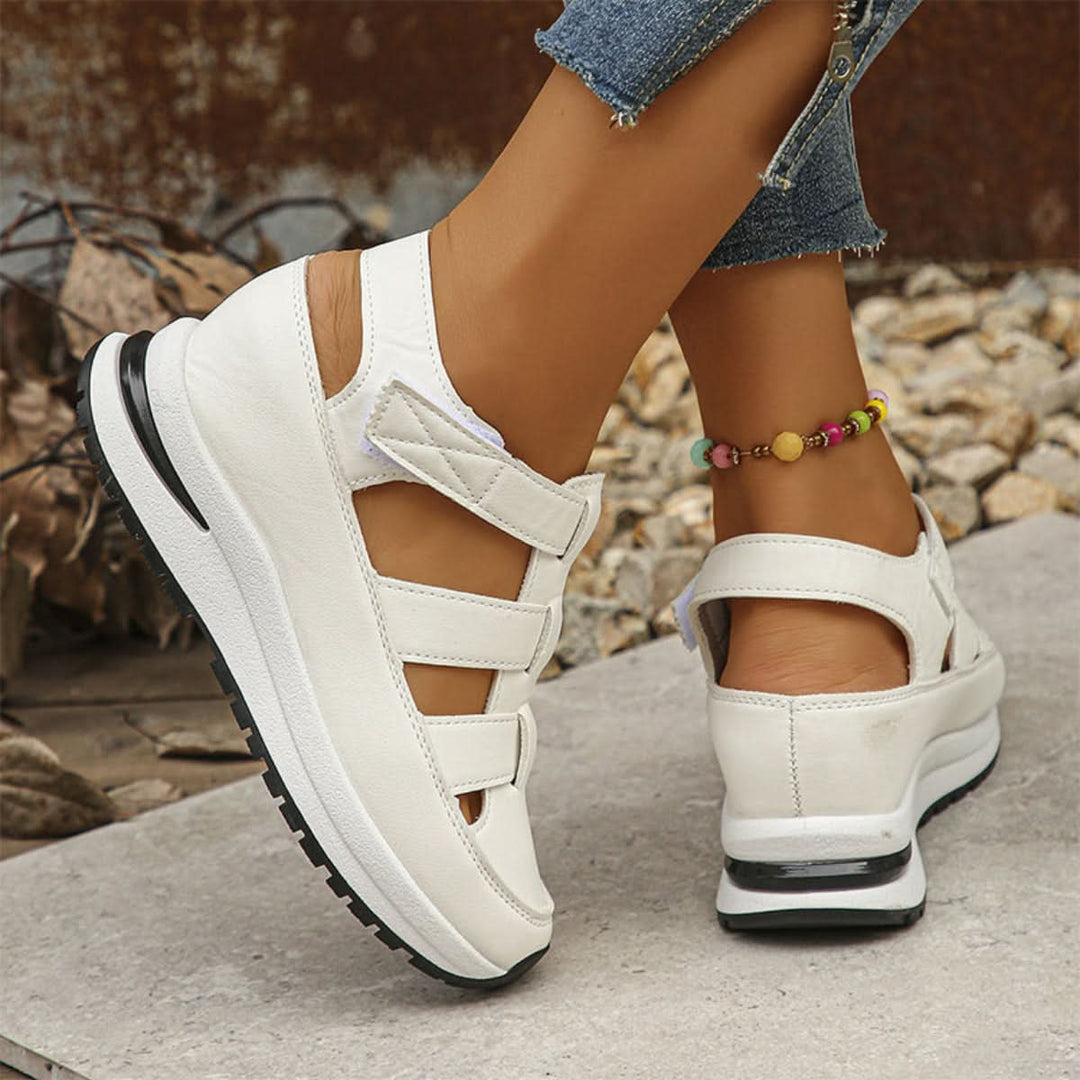 Susan | Sandals with Velcro Closure