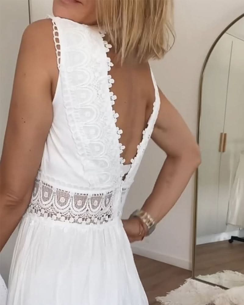 Esme | Elegant Lace Dress with V-Neck