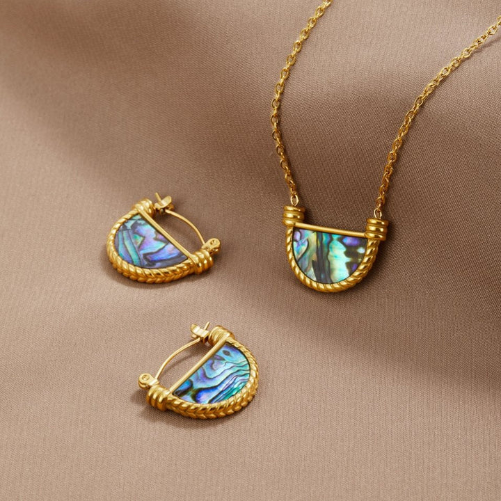 Collier en coquillage turquoise d'Amalfi