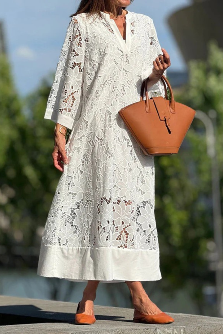 Suzy | The Dress That Enhances Every Woman