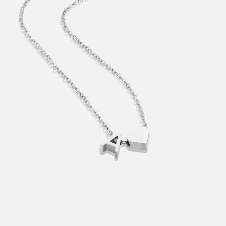 Amour Éternel & Collier en Argent avec Lettre