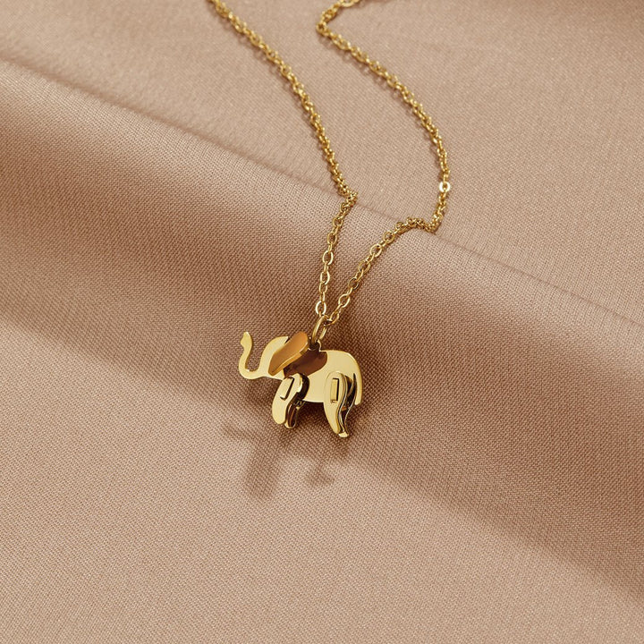 Collier en Éléphant Doré