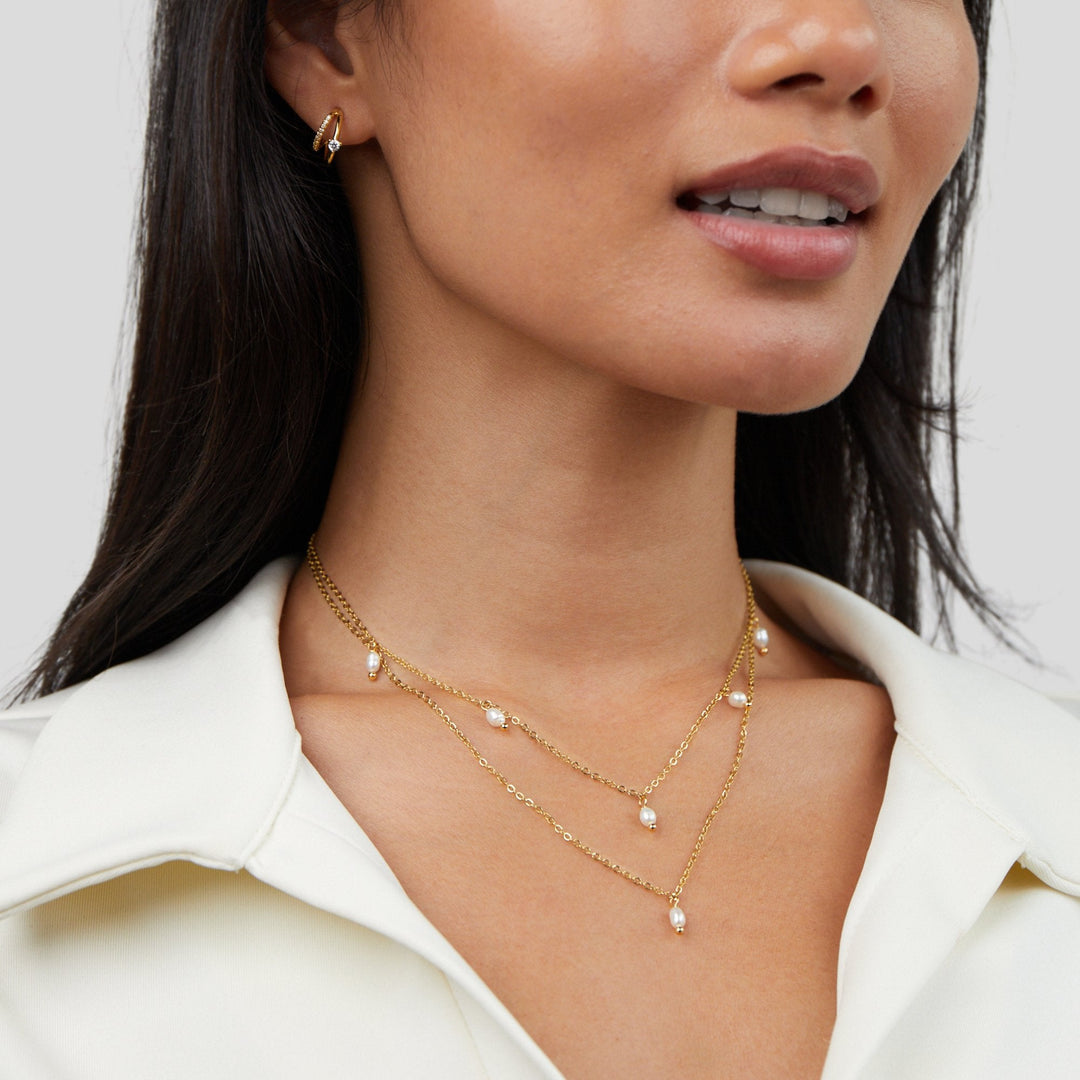 Collier à couches avec gouttes de perles Kay