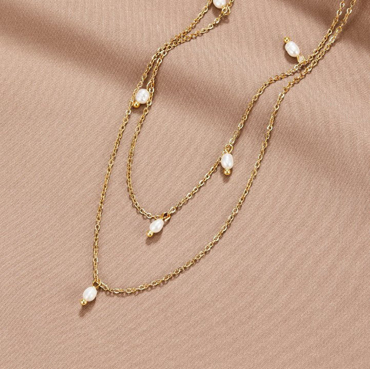 Collier à couches avec gouttes de perles Kay