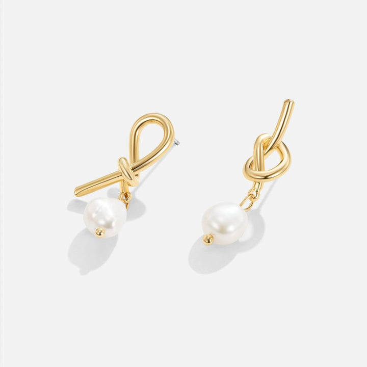 Boucles d'oreilles en perles d'eau douce et en or