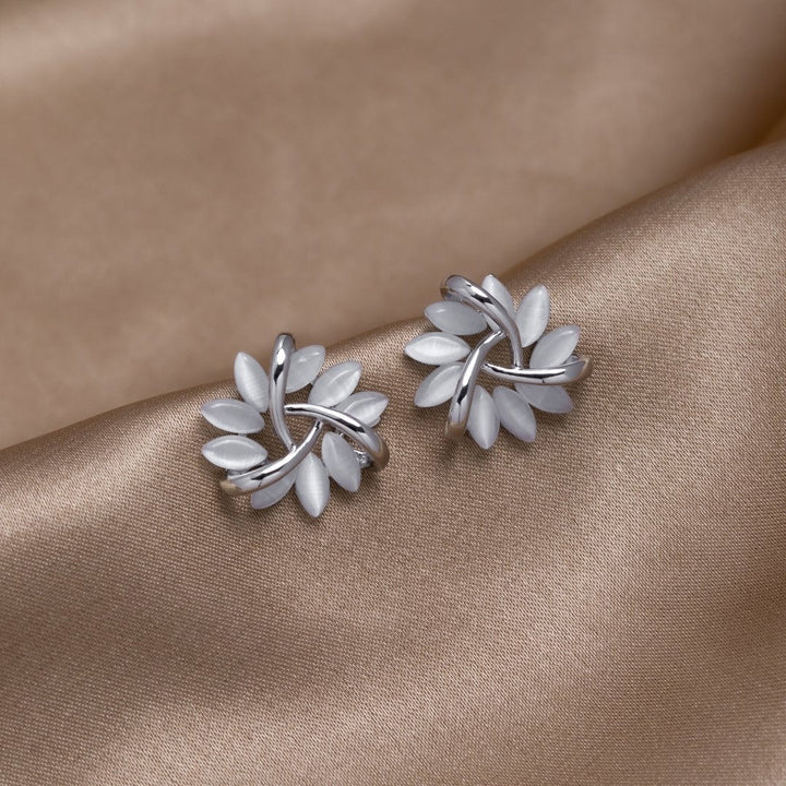Boucles d'oreilles en argent avec fleurs en opale