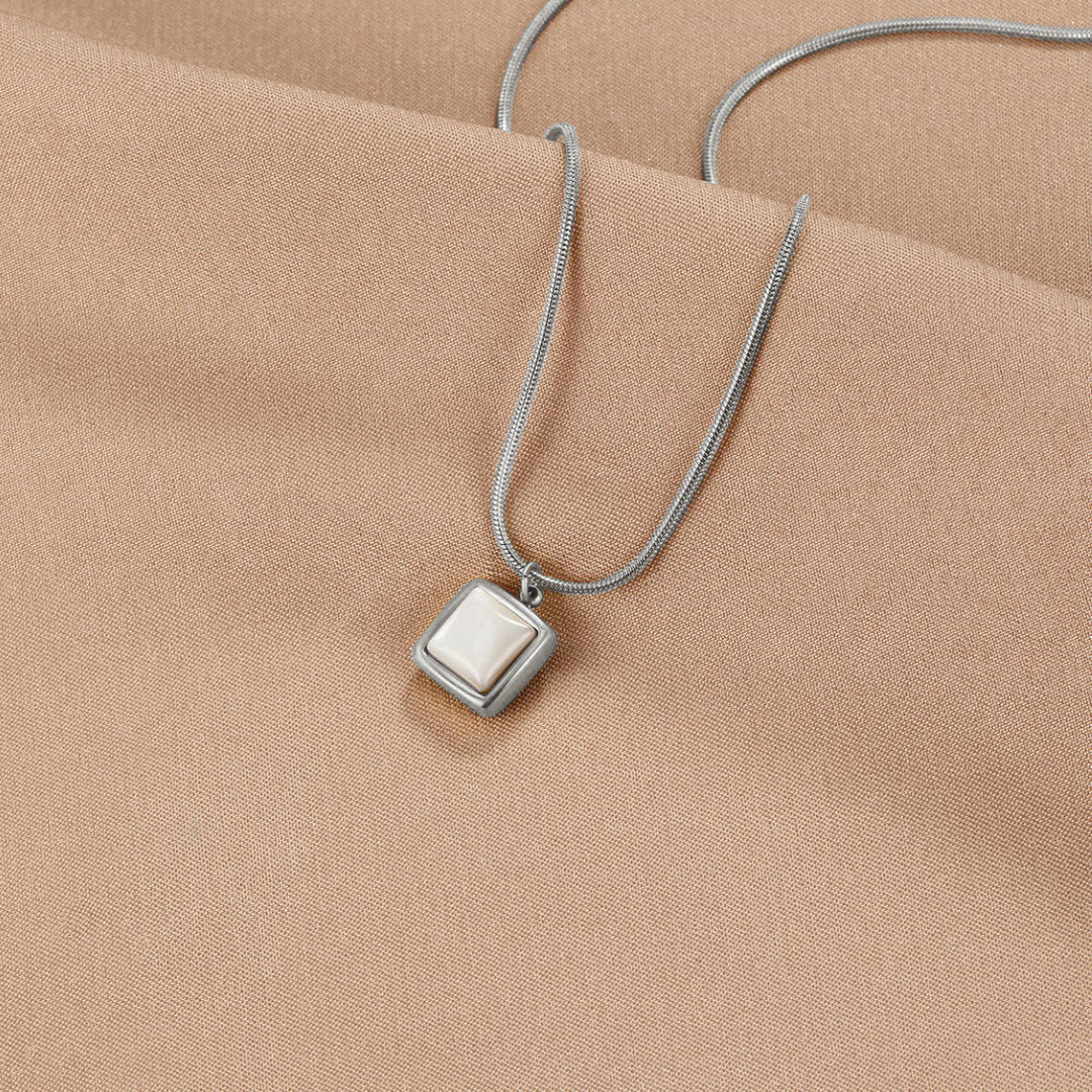 Pendentif Riva Mondstein Collier