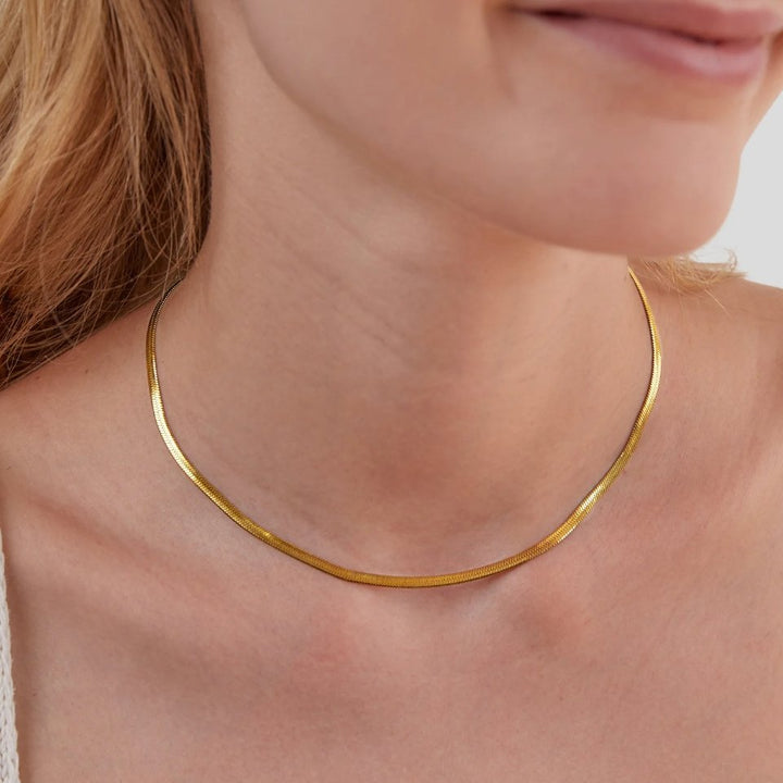 Collier en or chaîne serpent