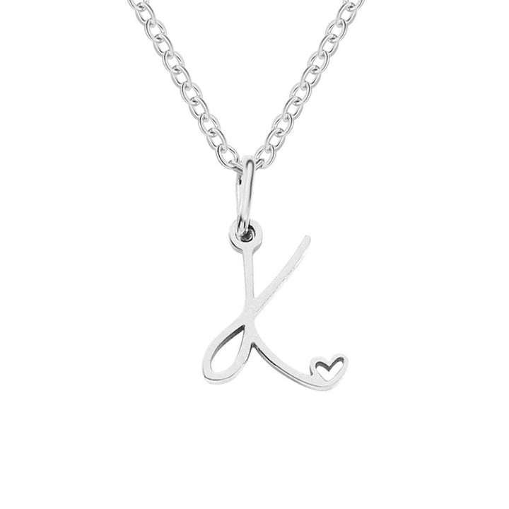 Collier en forme de cœur avec lettres en argent