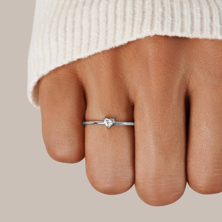 'Petit Amour' Bague en Cristal en Forme de Cœur
